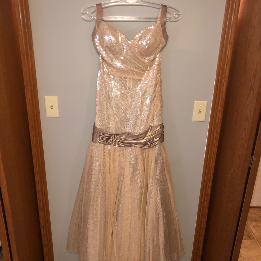 Gold sequence Prom Dress - Picture 2 of 4